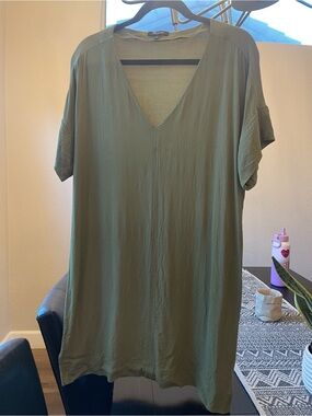 Madewell Olive Green V-Neck Short Sleeve Airy Novel Shift Dress Viscose/Lenzing